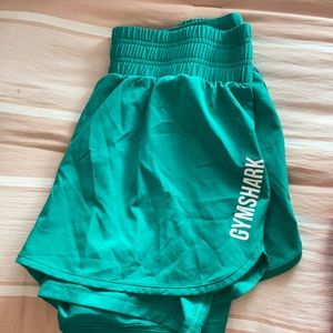 GYMSHARK SHORTS